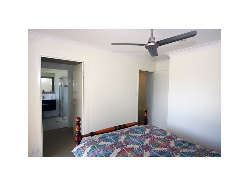 7/654 Esplanade ” Sea Shells”, Urangan QLD 4655