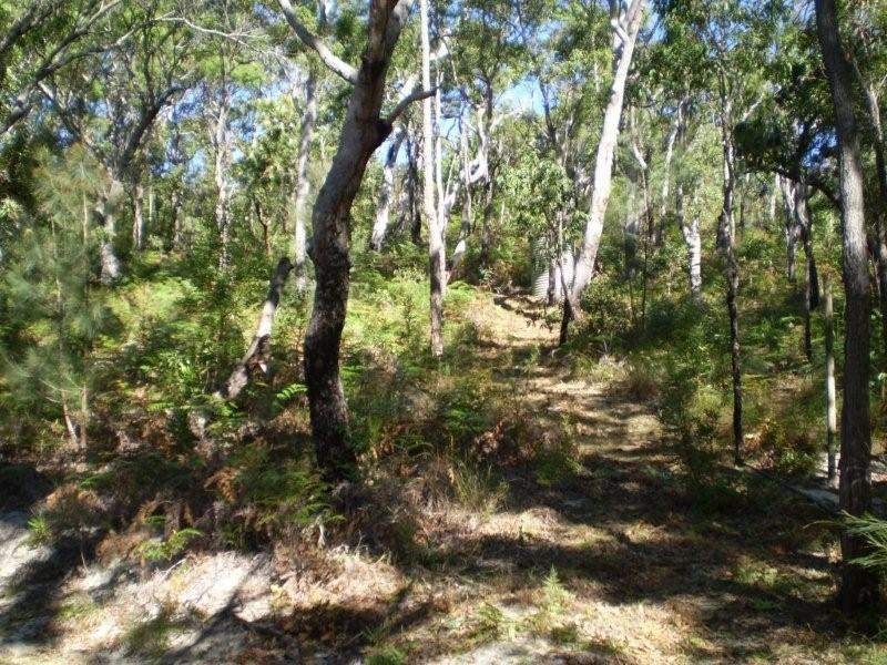 35  Marloo Avenue, Fraser Island QLD 4581