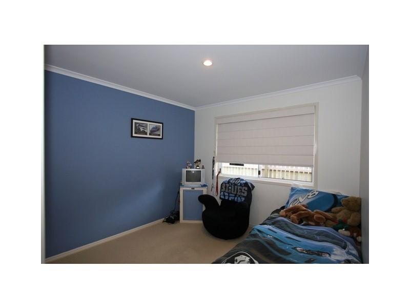 9 MAINSAIL COURT, Point Vernon QLD 4655