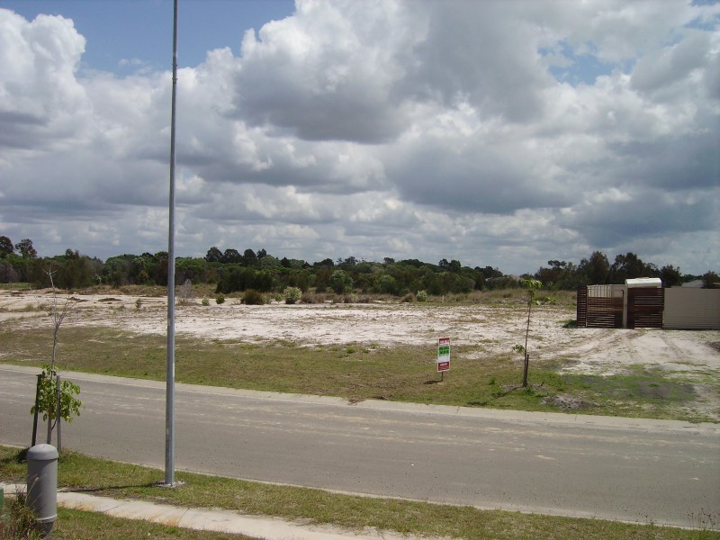 79 Beach Drive, Burrum Heads QLD 4659