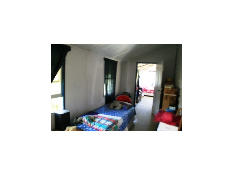 17 Tamboroora Street, Howard QLD 4659