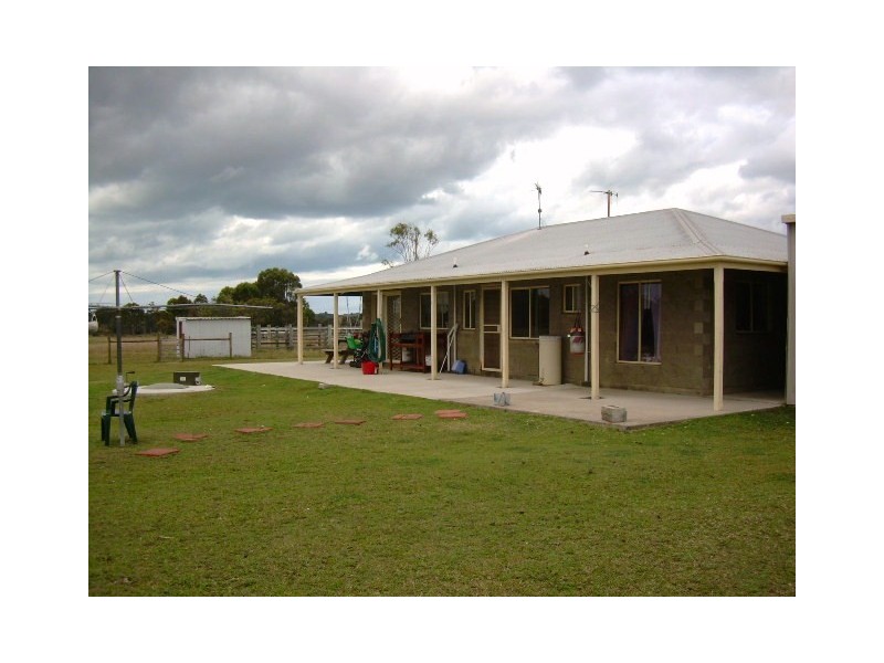 39 Simmos Road, Hervey Bay QLD 4655