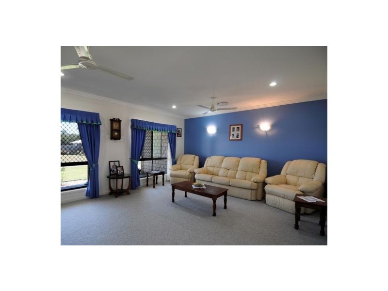 34 Rosewood Avenue, Wondunna QLD 4655