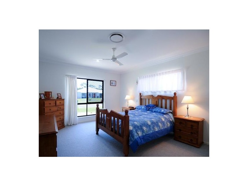 34 Rosewood Avenue, Wondunna QLD 4655