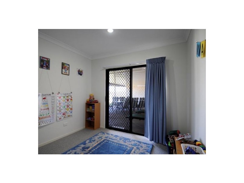 34 Rosewood Avenue, Wondunna QLD 4655