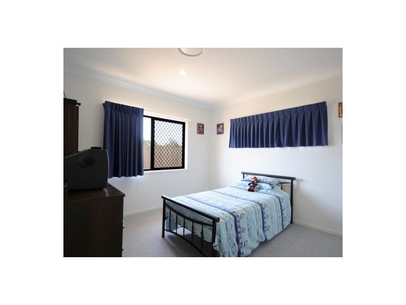 34 Rosewood Avenue, Wondunna QLD 4655