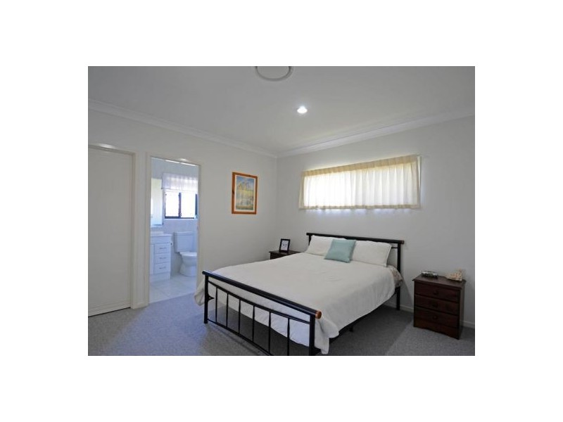 34 Rosewood Avenue, Wondunna QLD 4655