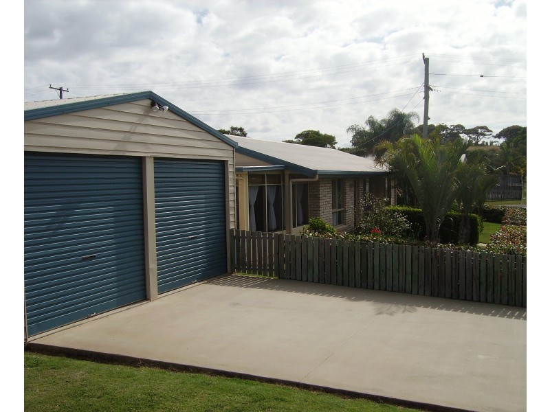 2 Crawford Drive, Dundowran QLD 4655