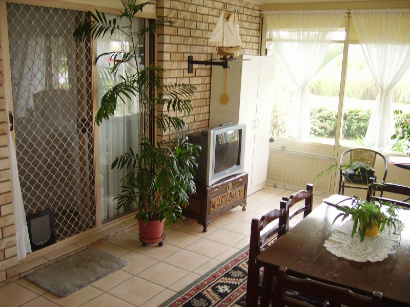 2 Crawford Drive, Dundowran QLD 4655