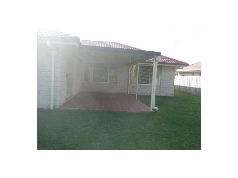 7 Figbird Close, Eli Waters QLD 4655