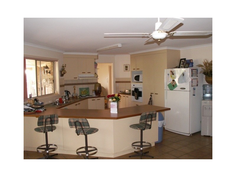 Eli Waters QLD 4655