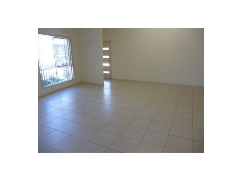 8/38 Alice Street, Pialba QLD 4655