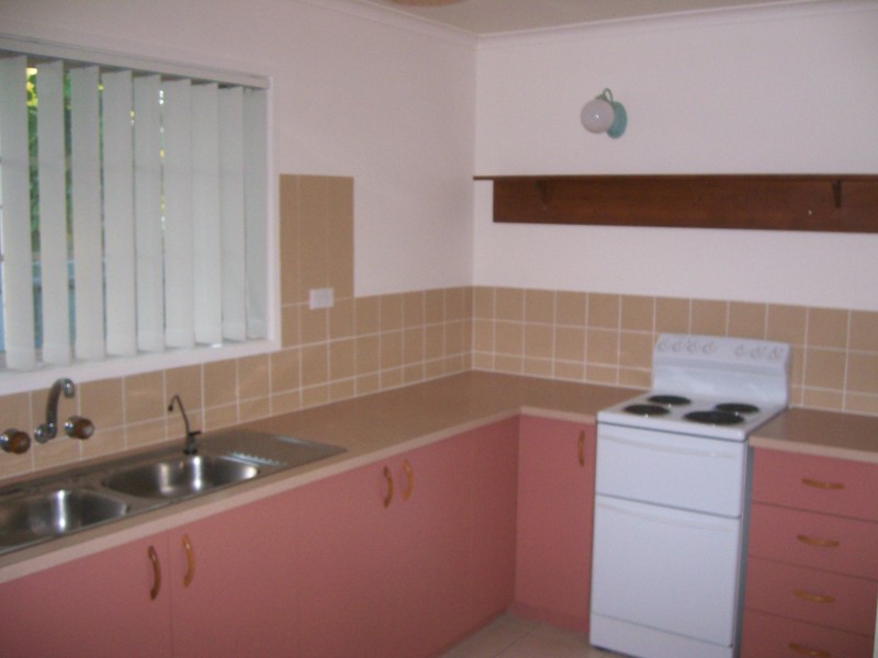 2/5 Marr Street, Hervey Bay QLD 4655