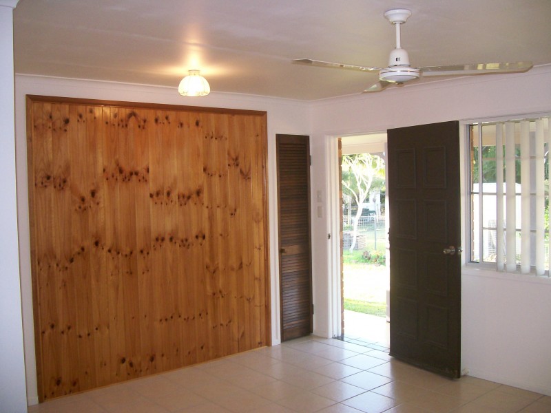 2/5 Marr Street, Hervey Bay QLD 4655