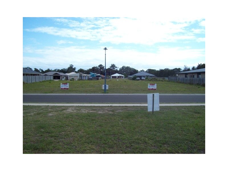 50 Northshore Avenue, Toogoom QLD 4655