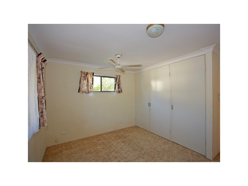 4/85 Miller Street, Urangan QLD 4655
