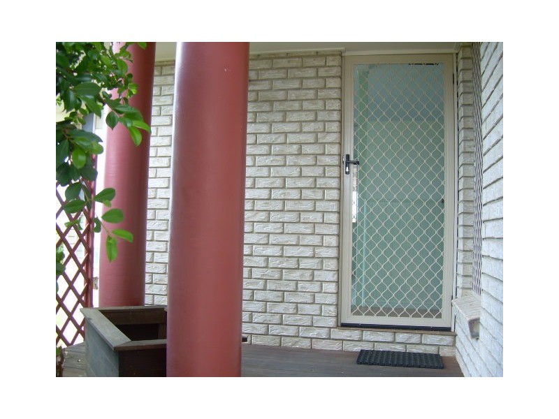 6 Queensbury Grove, Urraween QLD 4655