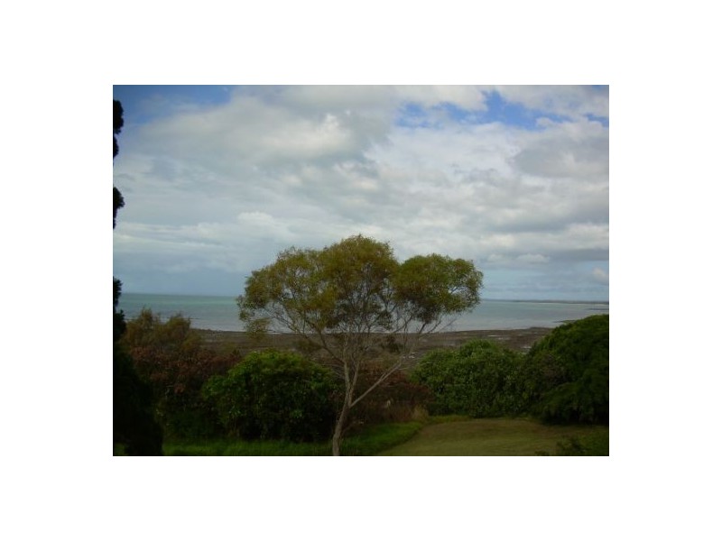 33 Halcro Street, Pialba QLD 4655