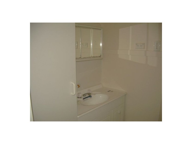 33 Halcro Street, Pialba QLD 4655