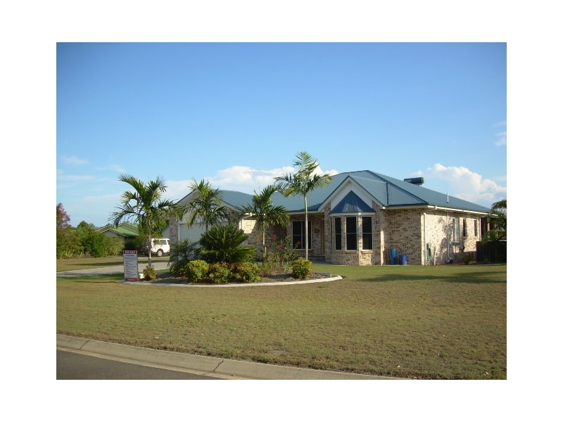 4 ASH CRT, Hervey Bay QLD 4655