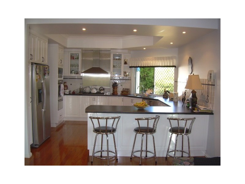 4 ASH CRT, Hervey Bay QLD 4655