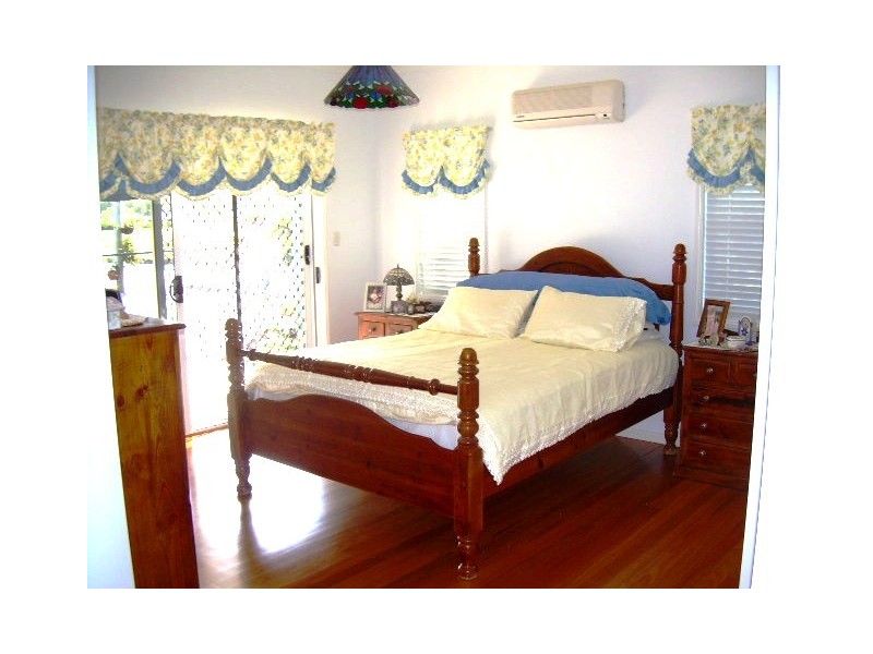 4 ASH CRT, Hervey Bay QLD 4655