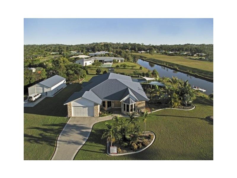 4 ASH CRT, Hervey Bay QLD 4655