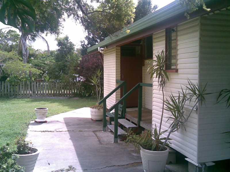 69 Beach Road, Pialba QLD 4655