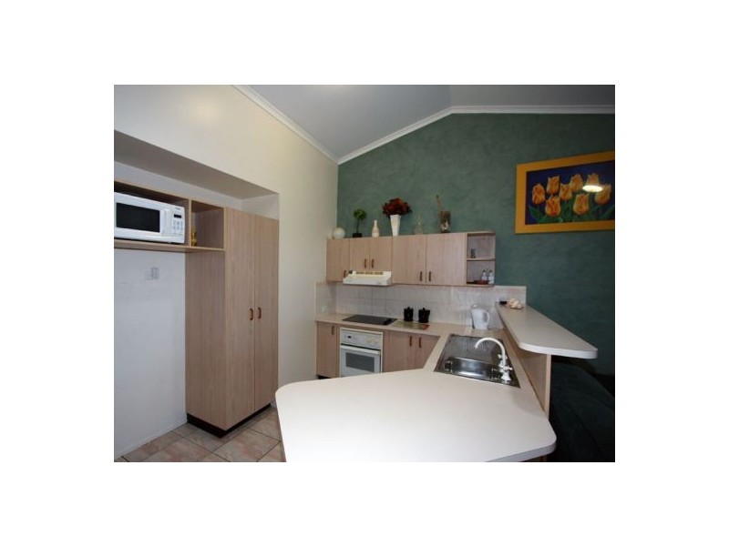 1/11 Doolong Road, Hervey Bay QLD 4655