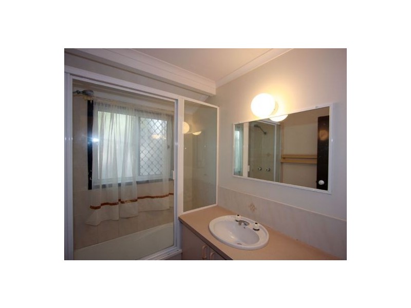 1/11 Doolong Road, Hervey Bay QLD 4655