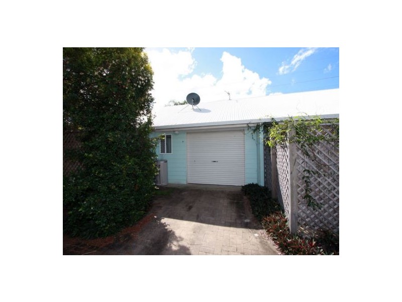 1/11 Doolong Road, Hervey Bay QLD 4655
