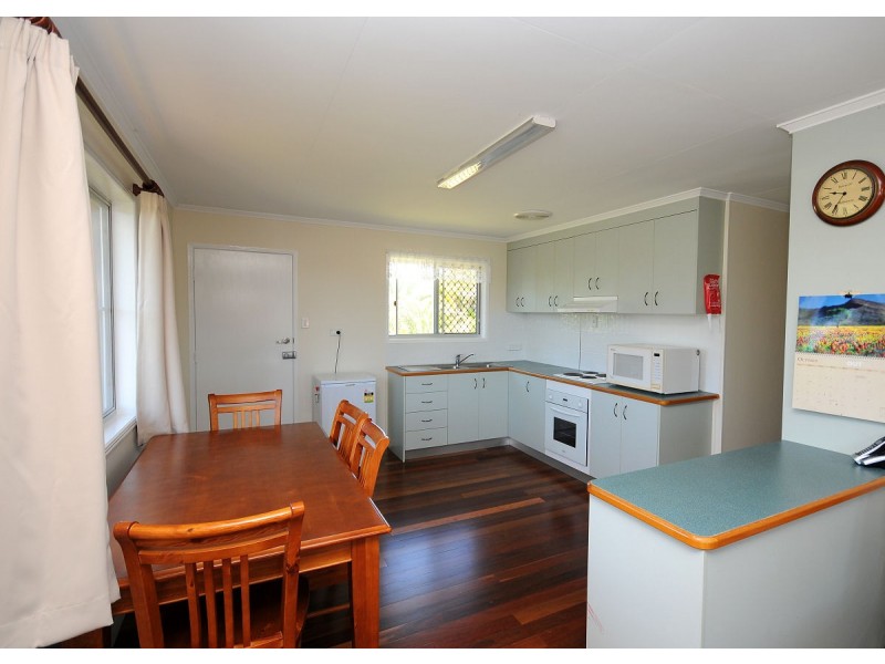 9 Holiday Parade, Scarness QLD 4655