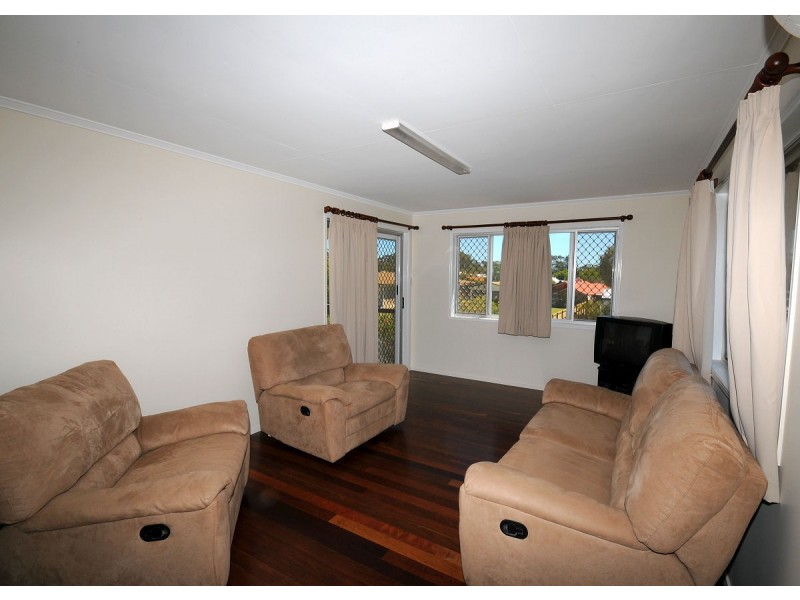 9 Holiday Parade, Scarness QLD 4655