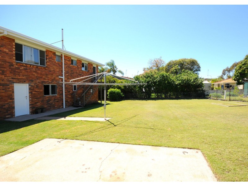 9 Holiday Parade, Scarness QLD 4655