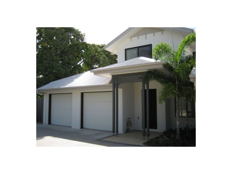 7/653-654 Esplanade, Urangan QLD 4655