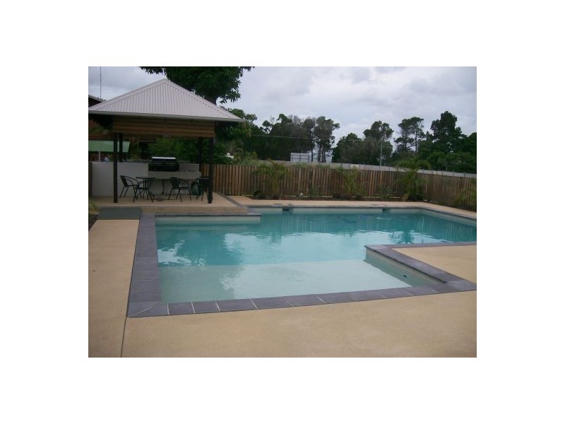 7/653-654 Esplanade, Urangan QLD 4655