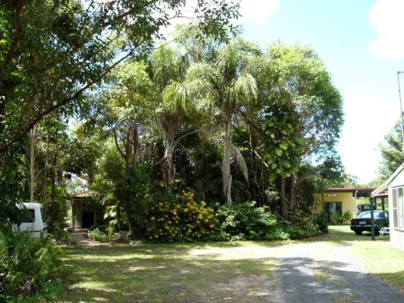 53 Valfern Court Dundowran, Dundowran QLD 4655