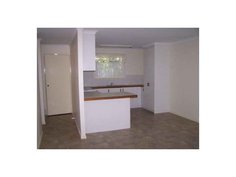 83 Snapper Street, Kawungan, Kawungan QLD 4655