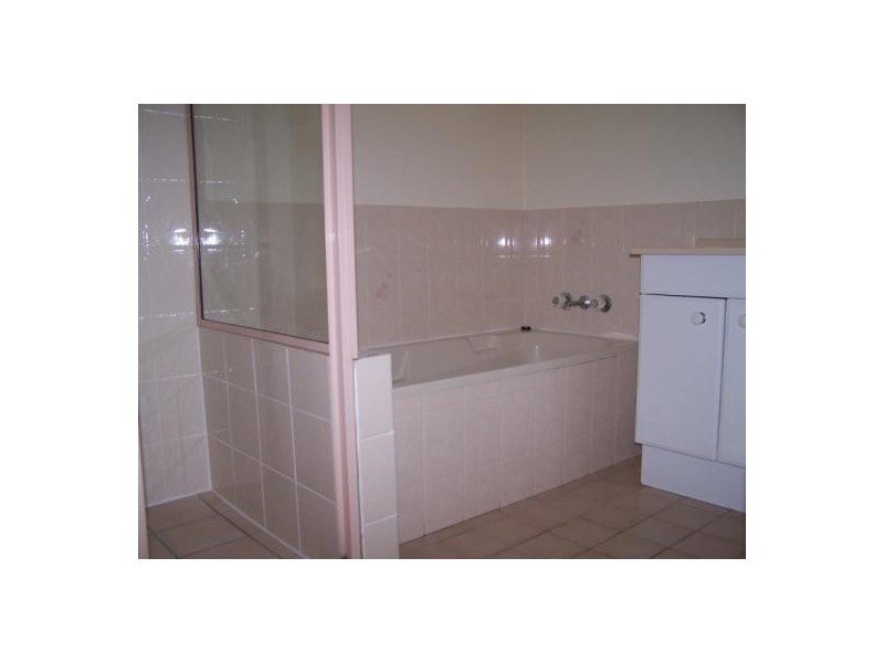 83 Snapper Street, Kawungan, Kawungan QLD 4655