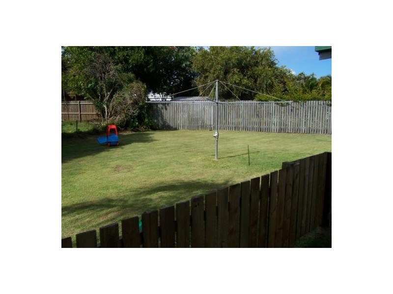 39 Corser Street, Point Vernon, Point Vernon QLD 4655