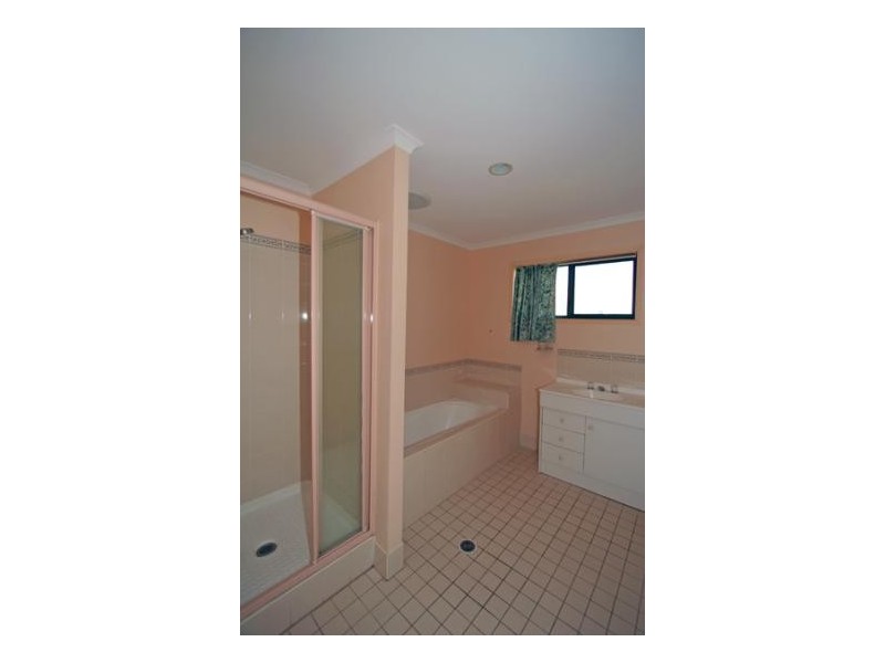 19 O’Regan, Hervey Bay QLD 4655