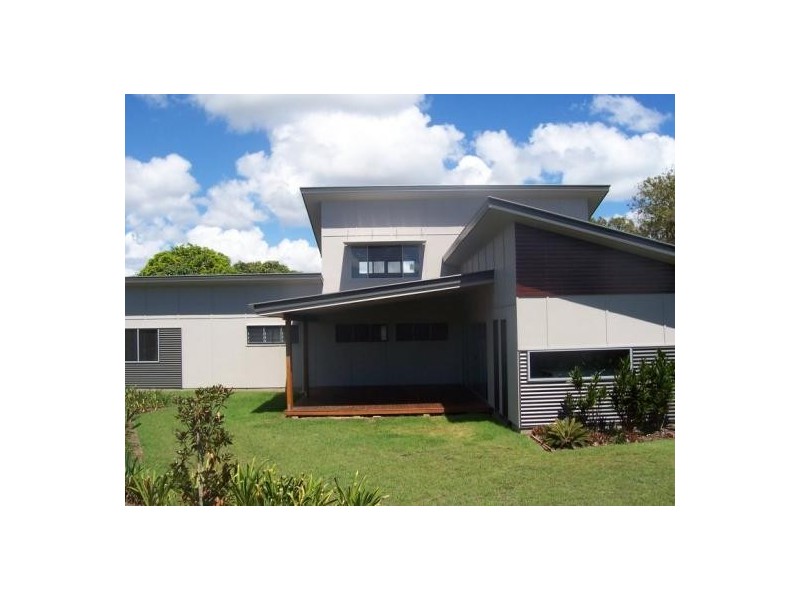 Point Vernon QLD 4655