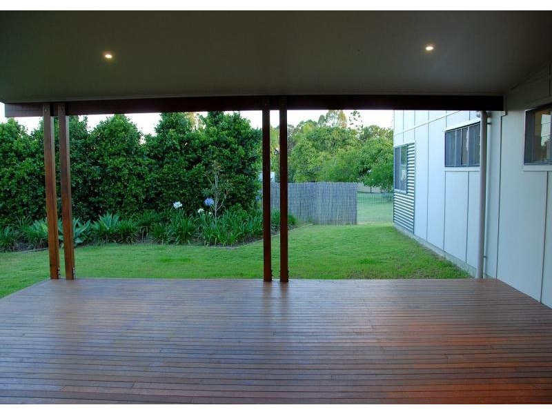 Point Vernon QLD 4655