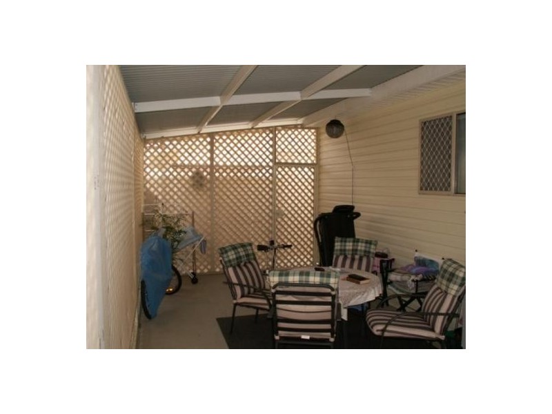 290 Island Ave. Golden Shores. Pialba., Pialba QLD 4655