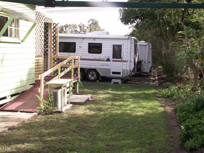 47 Eucalyptus Ave, Eli Waters QLD 4655