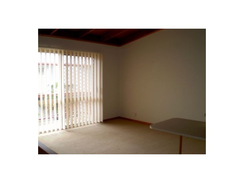 9/4 Pilot, Hervey Bay QLD 4655