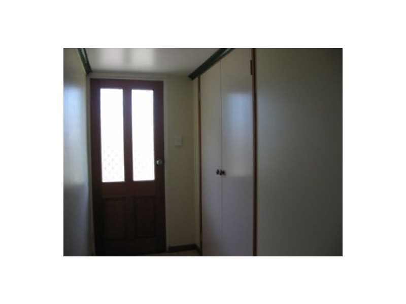 12/4 Pilot, Urangan QLD 4655