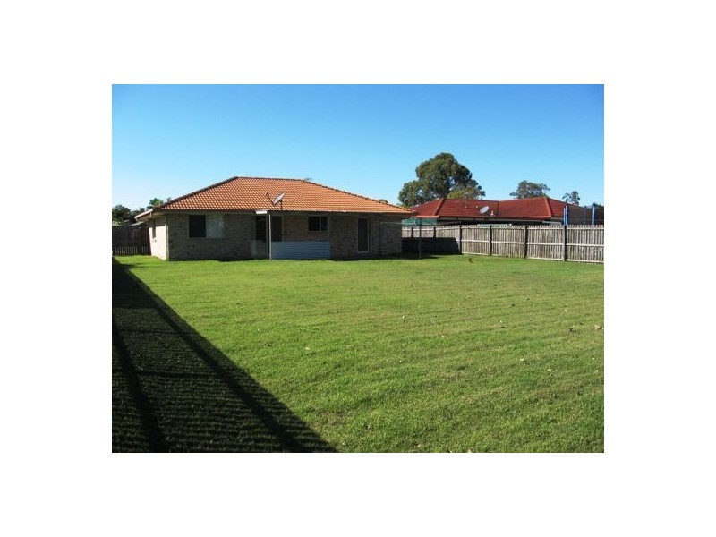 19 Brolga Court, Eli Waters QLD 4655