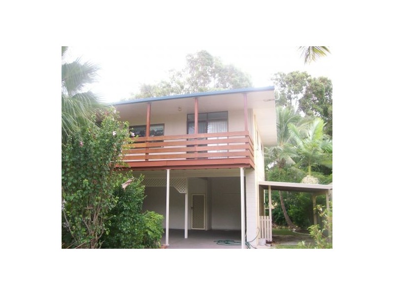 661 Esplanade, Urangan QLD 4655
