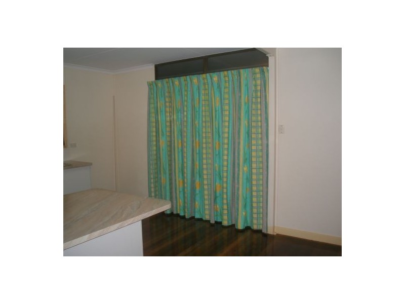 661 Esplanade, Urangan QLD 4655